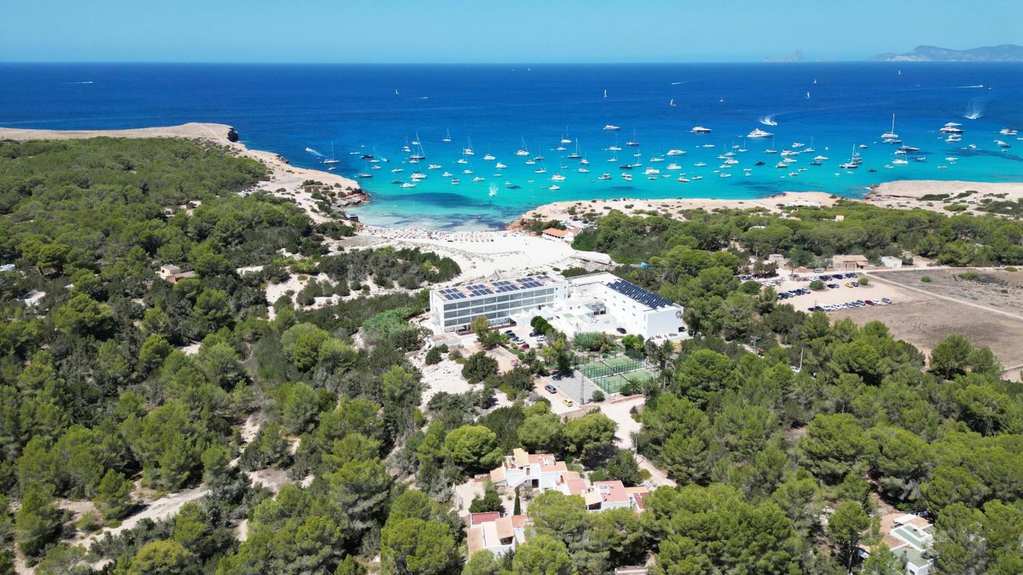 Hotel Cala Saona & Spa Buitenkant foto